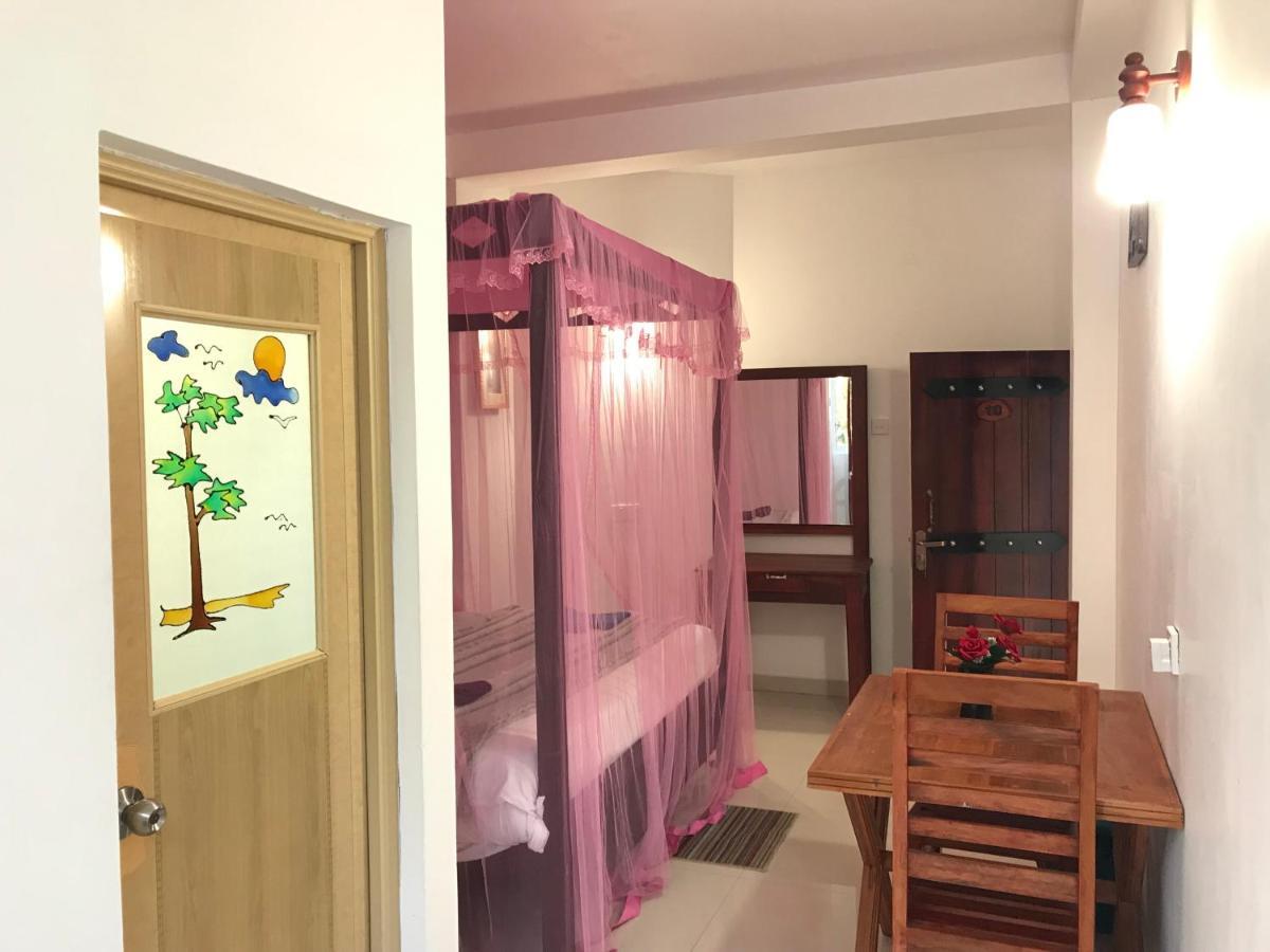 Adams Peak Inn Nallathanniya Εξωτερικό φωτογραφία