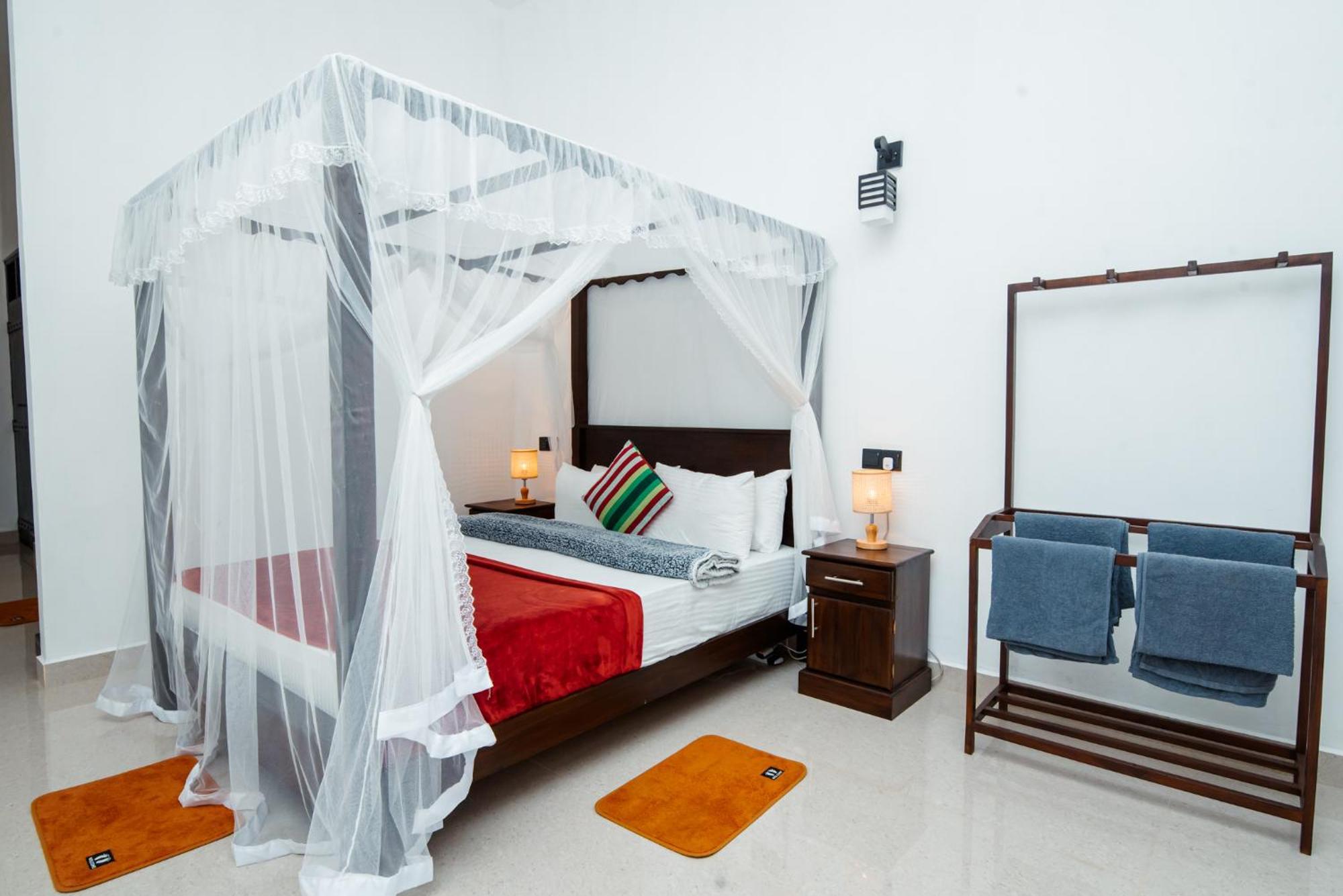 Adams Peak Inn Nallathanniya Εξωτερικό φωτογραφία
