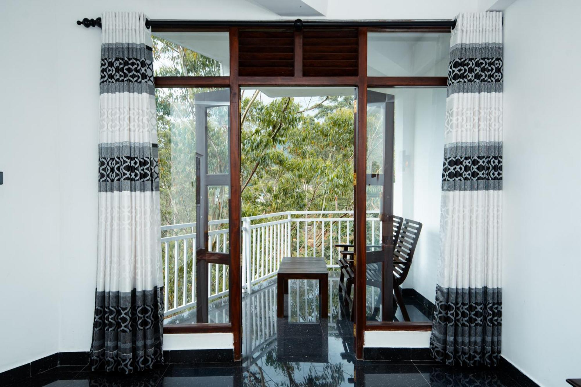 Adams Peak Inn Nallathanniya Εξωτερικό φωτογραφία