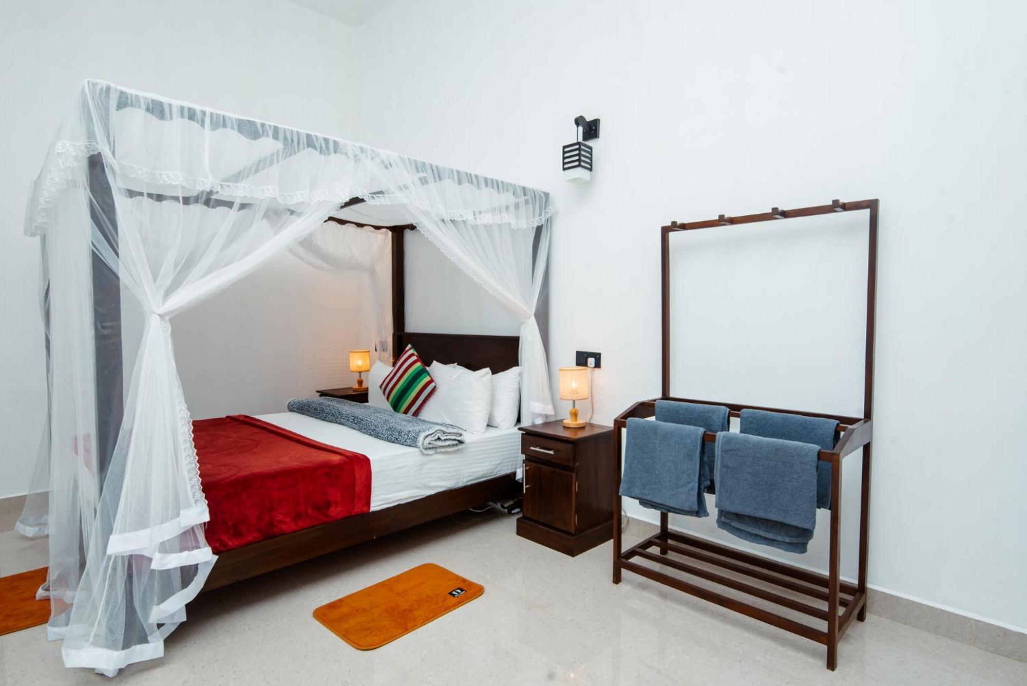 Adams Peak Inn Nallathanniya Εξωτερικό φωτογραφία