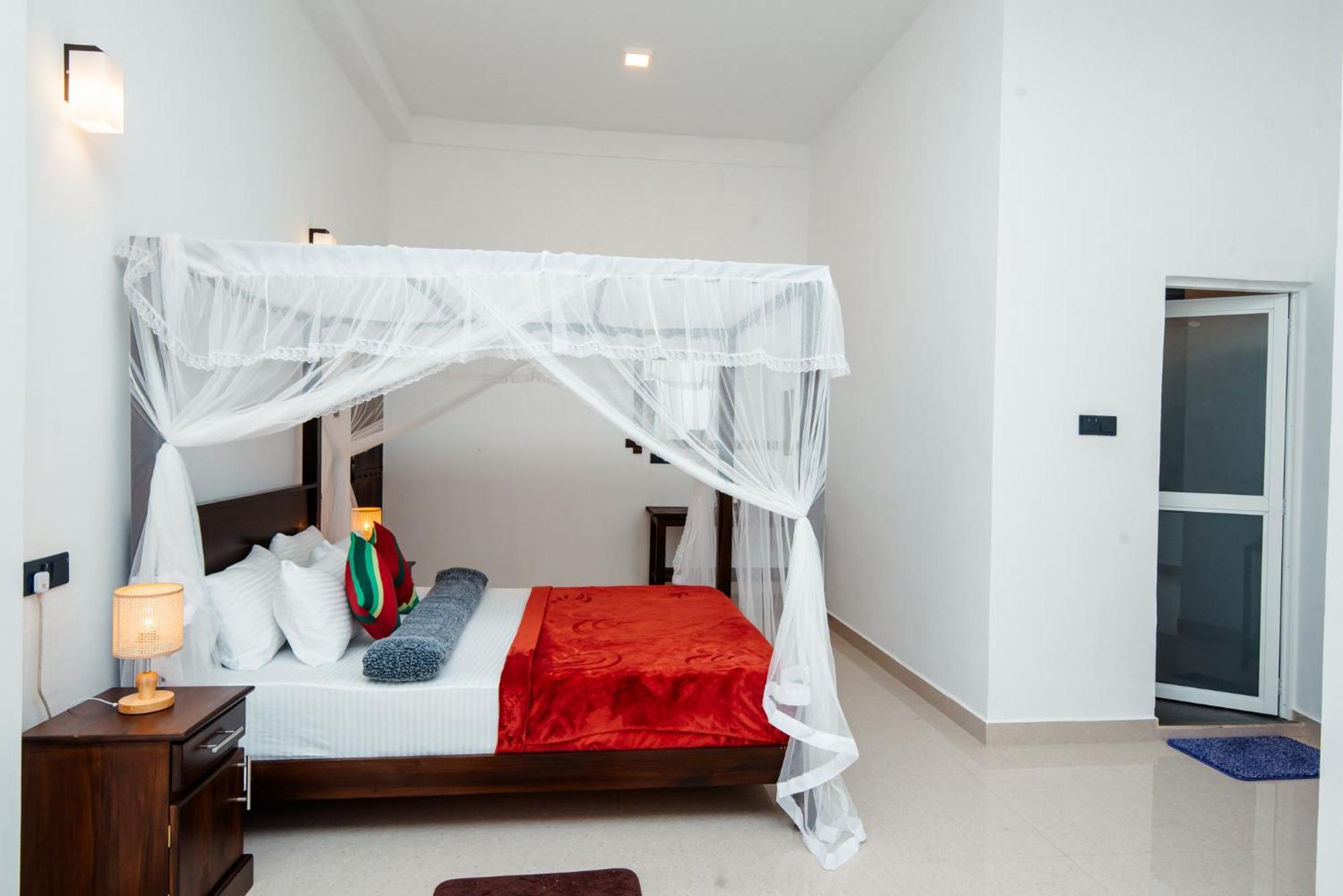 Adams Peak Inn Nallathanniya Εξωτερικό φωτογραφία
