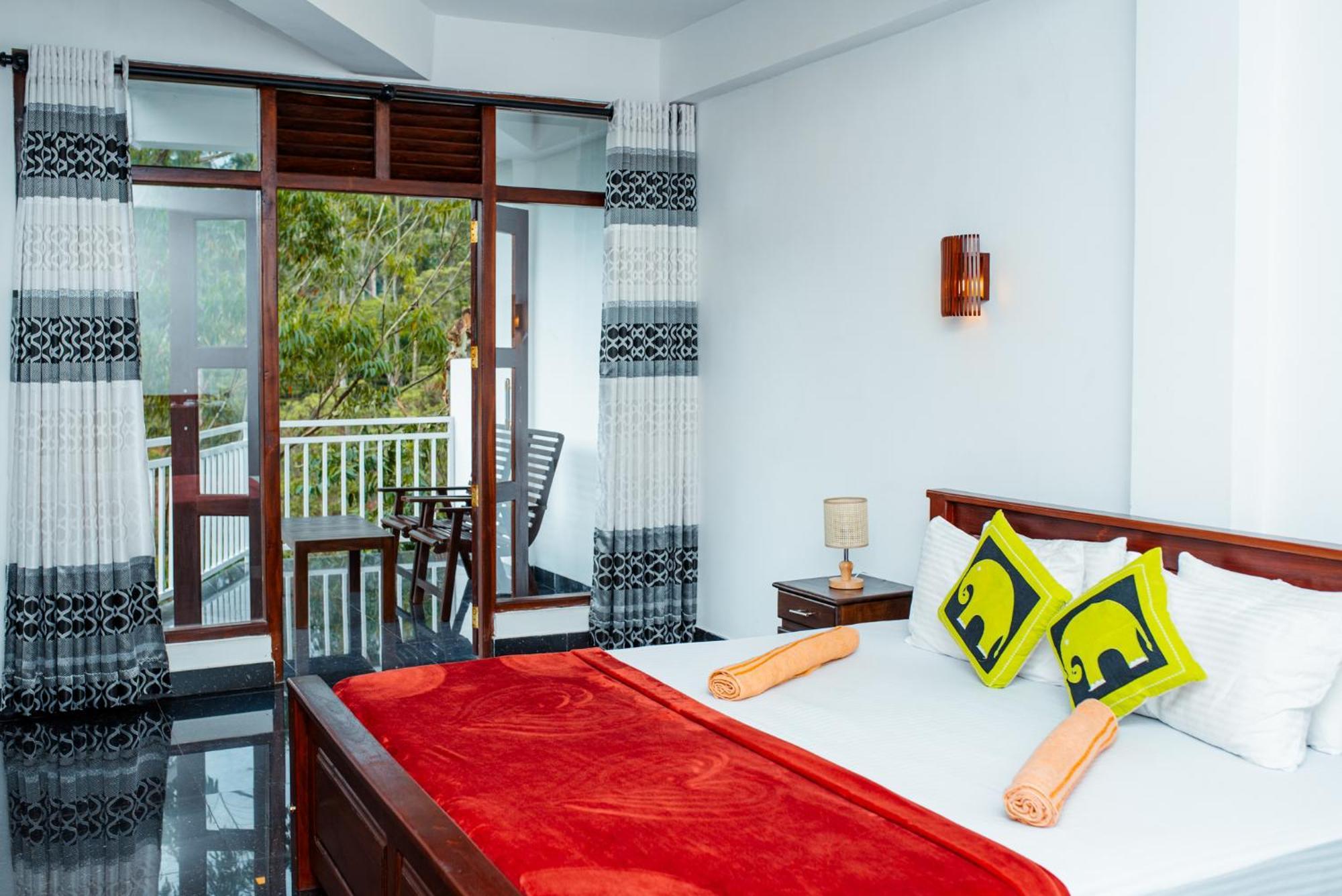 Adams Peak Inn Nallathanniya Εξωτερικό φωτογραφία